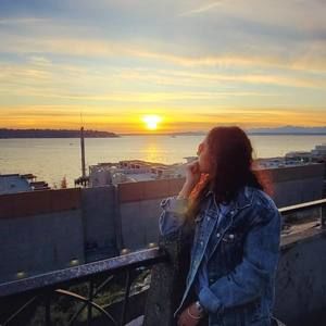 Meet your Posher, Ikram